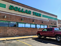 Dollar Tree - Photo 4 - Car repair in Elgin, IL, Elgin