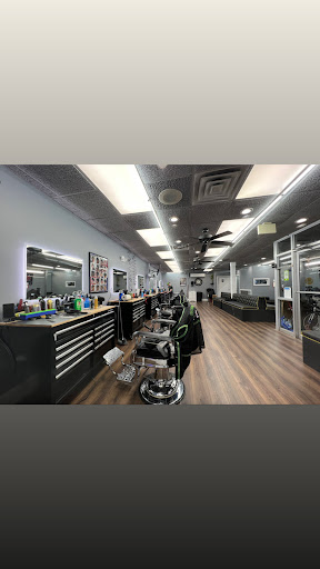 Barber Shop «Los Compadres Barber Shop», reviews and photos, 314 Moody St, Waltham, MA 02452, USA