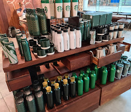 Starbucks Mall of Africa photo
