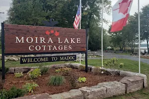 Moira Lake Cottages image