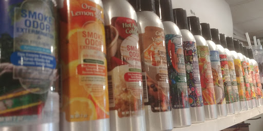 Tobacco Shop «War Pony Indian Smoke Shop», reviews and photos, 2615 Portland Ave E, Tacoma, WA 98421, USA