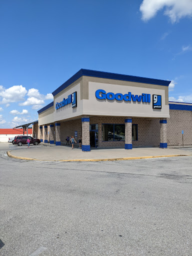 Thrift Store «Goodwill Store & Donation Center», reviews and photos