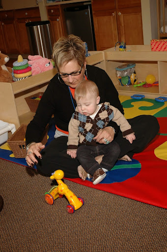 Day Care Center «Rainbow Child Care Center», reviews and photos, 2008 E Dupont Rd, Fort Wayne, IN 46825, USA