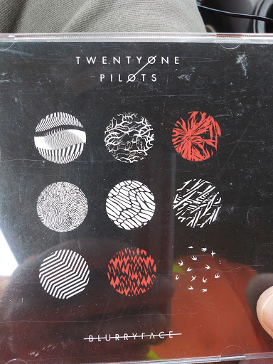 Book Store «Half Price Books», reviews and photos