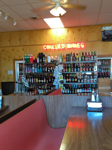 Restaurant «Celina Wine Store», reviews and photos, 716 W Logan St, Celina, OH 45822, USA