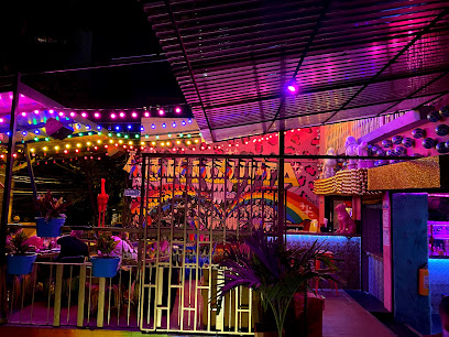 Bar Chiquita - Cra. 37 #8a-88, El Poblado, Medellín, El Poblado, Medellín, Antioquia, Colombia