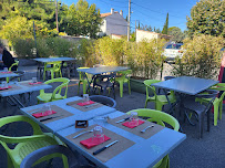 Atmosphère du Restaurant de spécialités de la région de Naples Sapori Di Napoli à Marseille - n°4