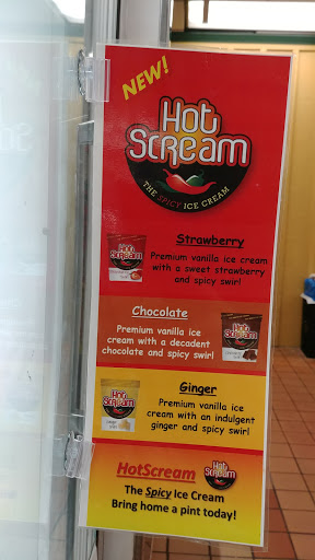 Grocery Store «D & D Market», reviews and photos, 675 Wolcott Hill Rd, Wethersfield, CT 06109, USA