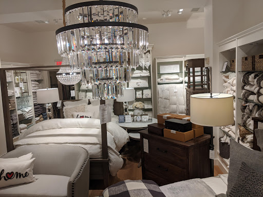 Furniture Store «Pottery Barn», reviews and photos, 321 King St, Charleston, SC 29401, USA