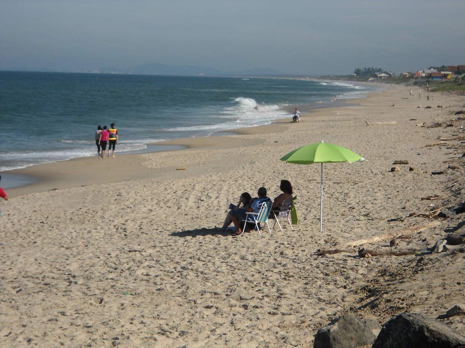 Fotografija Plaža Barra Velha z dolga ravna obala