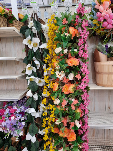 Craft Store «Michaels», reviews and photos, 697 Howe Ave, Cuyahoga Falls, OH 44221, USA