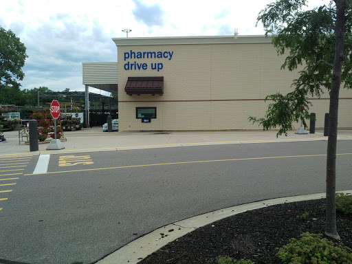 Grocery Store «Meijer», reviews and photos, 1223 Phoenix St, South Haven, MI 49090, USA