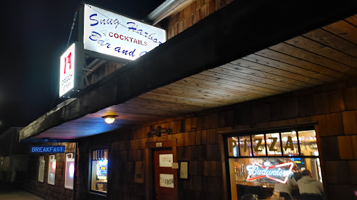 Bar & Grill «Snug Harbor Bar and Grill», reviews and photos, 5001 SW Hwy 101, Lincoln City, OR 97367, USA
