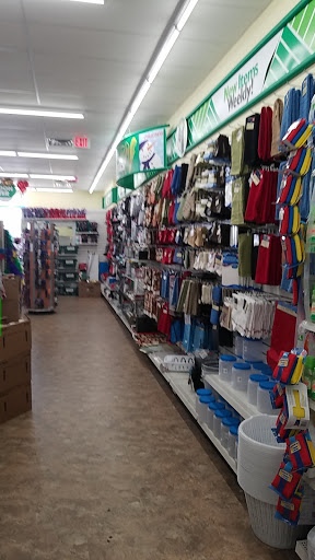 Dollar Store «Dollar Tree», reviews and photos, 7041 Brookfield Plaza, Springfield, VA 22150, USA