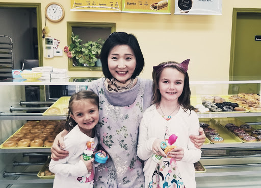 Donut Shop «Kim Donut Shop», reviews and photos, 1201 E Main St # 280, Allen, TX 75002, USA