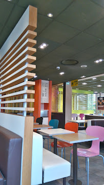 Atmosphère du Restauration rapide McDonald's à Sévrier - n°6