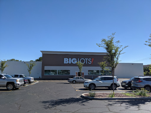 Discount Store «Big Lots», reviews and photos, 2445 Nashville Rd, Bowling Green, KY 42101, USA
