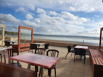 Atmosphère du Restaurant Les Dunes à Plonévez-Porzay - n°1