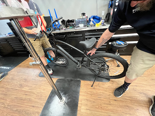 Bicycle Store «Trek Bicycle Store», reviews and photos, 3020 Wake Forest Rd, Raleigh, NC 27609, USA