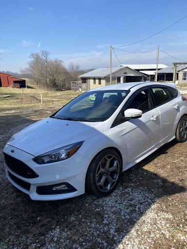 Used Car Dealer «Sternberg Automotive Sales & Service», reviews and photos, 6507 Preston Hwy, Louisville, KY 40219, USA