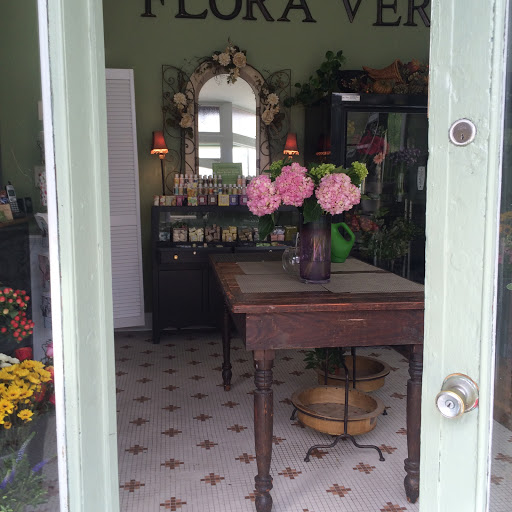Flora Verdi, 721 Princess St, Wilmington, NC 28401, USA, 