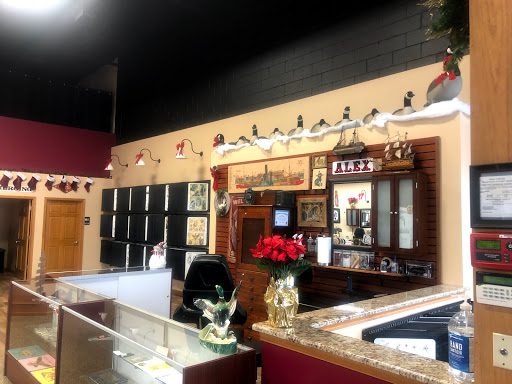 Tattoo Shop «Vanity Tattoo», reviews and photos, 28 S Western Ave, Carpentersville, IL 60110, USA