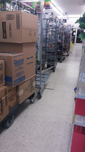 Discount Store «Dollar General», reviews and photos, 17 E State St, Quarryville, PA 17566, USA