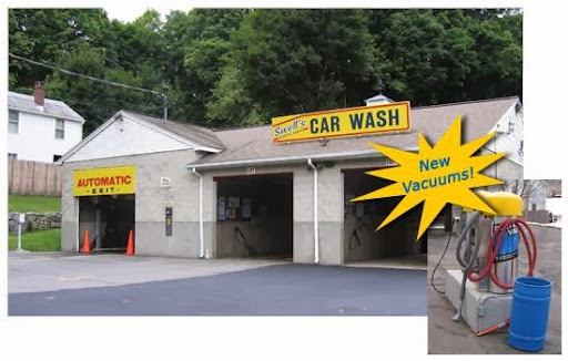 Swell's Car Wash en Winsted