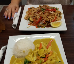 La Crepe und Asian Flame photo