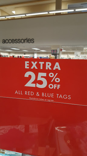 Department Store «Nordstrom Rack Liberty Tree Mall», reviews and photos, 50 Independence Way, Danvers, MA 01923, USA