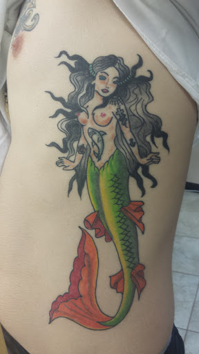 Tattoo Shop «Addicted 2 Tattoos», reviews and photos, 4819 E Busch Blvd #107, Tampa, FL 33617, USA