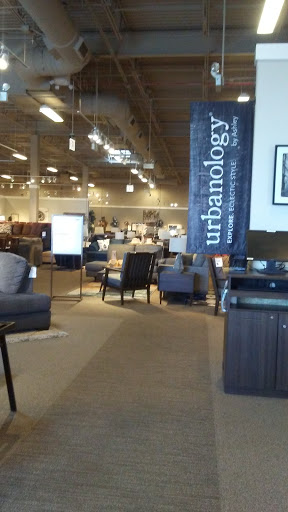 Furniture Store «Ashley HomeStore», reviews and photos, 7780 S Cicero Ave, Burbank, IL 60459, USA