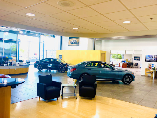 Car Dealer «Valley Imports Inc», reviews and photos, 402 40th St S, Fargo, ND 58103, USA