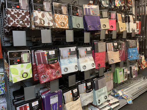 Grocery Store «Dollar Center», reviews and photos, 210 Central St, Lowell, MA 01852, USA