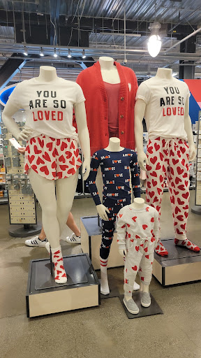 Clothing Store «Old Navy», reviews and photos, 801 Market St, San Francisco, CA 94103, USA