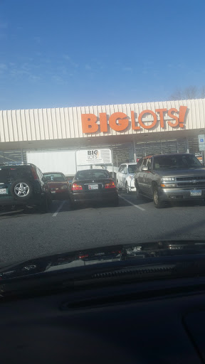 Shopping Mall «Reisterstown Shopping Center», reviews and photos, 11961 Reisterstown Rd, Reisterstown, MD 21136, USA