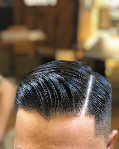 Alpha Male Barbershop 台中男士理髮