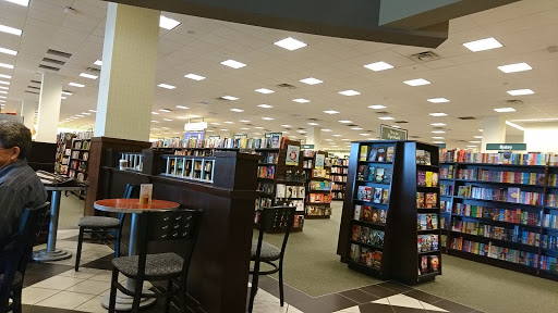 Book Store «Barnes & Noble», reviews and photos, 828 County Rd 42 W, Burnsville, MN 55337, USA