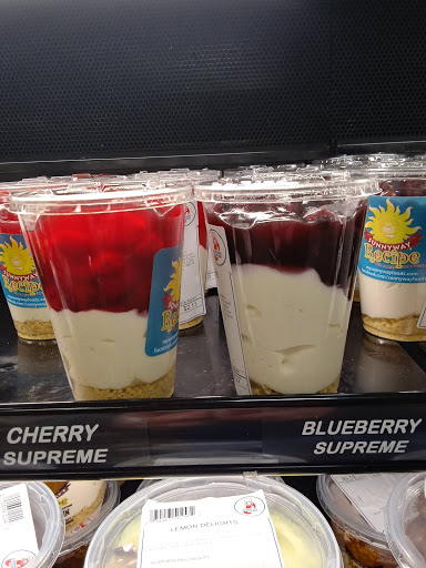 Grocery Store «Sunnyway Foods Market», reviews and photos, 212 N Antrim Way, Greencastle, PA 17225, USA