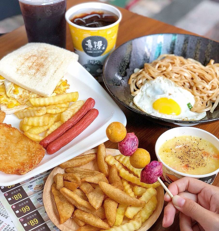 喜得炭火燒三明治-台南民族店 的照片