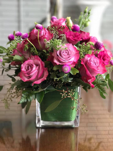 Florist «Irish Rose Flower Shop», reviews and photos, 25571 Woodward Ave, Royal Oak, MI 48067, USA