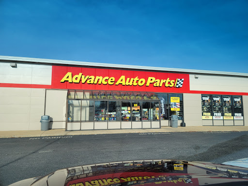 Auto Parts Store «Advance Auto Parts», reviews and photos, 1406 Kenneth Rd, York, PA 17404, USA
