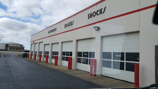 Tire Shop «Tires Plus of Waukegan», reviews and photos, 1150 S Waukegan Rd, Waukegan, IL 60085, USA