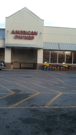 Grocery Store «Ingles Market», reviews and photos, 904 S Main St, Sweetwater, TN 37874, USA