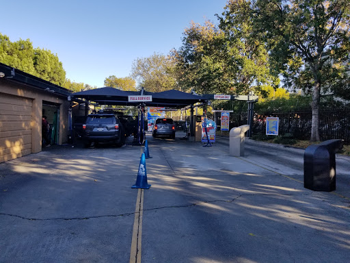 Car Wash «7 Flags Full Service Car Wash & Detail Center», reviews and photos, 108 Elmira Rd, Vacaville, CA 95687, USA