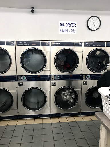 Laundromat «Suds Factory Coin Laundry», reviews and photos, 2830 Eastern Ave, Sacramento, CA 95821, USA