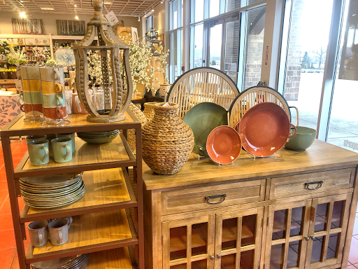 Home Goods Store «Pier 1 Imports», reviews and photos, 4443 Southmont Way, Easton, PA 18045, USA