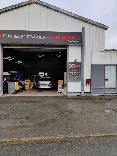 Photo 4 - Garage As Automobile