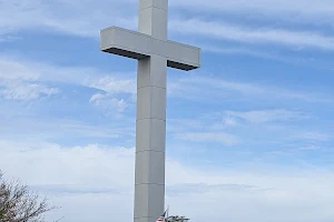 Fort Jefferson Hill Park and Memorial Cross image