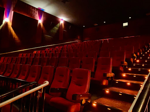 Movie Theater «Edwards Greenway Grand Palace 24 & RPX», reviews and photos, 3839 Weslayan St, Houston, TX 77027, USA